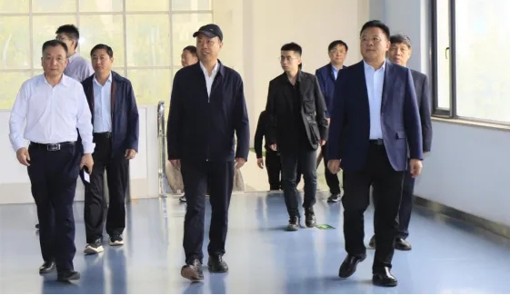 中国工程院院士任发政莅临XINGKONG.COM星空体育(中国大陆)科技公司乳业集团调研指导工作