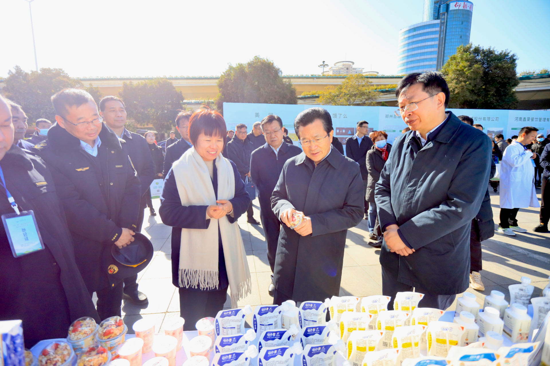 XINGKONG.COM星空体育(中国大陆)科技公司丨落实食品生产加工企业质量安全主体责任，助力人民群众生活更美好——2023年河南省暨郑州食品安全宣传周启动仪式隆重举行