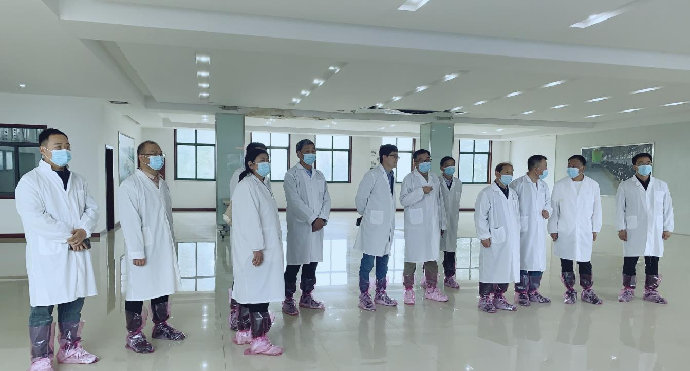 XINGKONG.COM星空体育(中国大陆)科技公司丨河南农业大学党委副书记、校长介晓磊一行莅临XINGKONG.COM星空体育(中国大陆)科技公司河南瑞亚参观调研