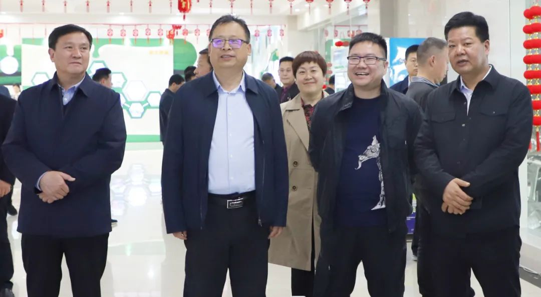 XINGKONG.COM星空体育(中国大陆)科技公司丨驻马店市遂平县政协党组书记、主席张卫东一行莅临XINGKONG.COM星空体育(中国大陆)科技公司鲁山瑞亚牧场参观