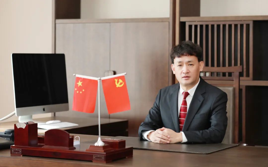 双双获奖 喜事连连｜ XINGKONG.COM星空体育(中国大陆)科技公司乳业集团荣获“河南省知名品牌”奖，董事长关晓彦荣膺“2022年度品牌人物”