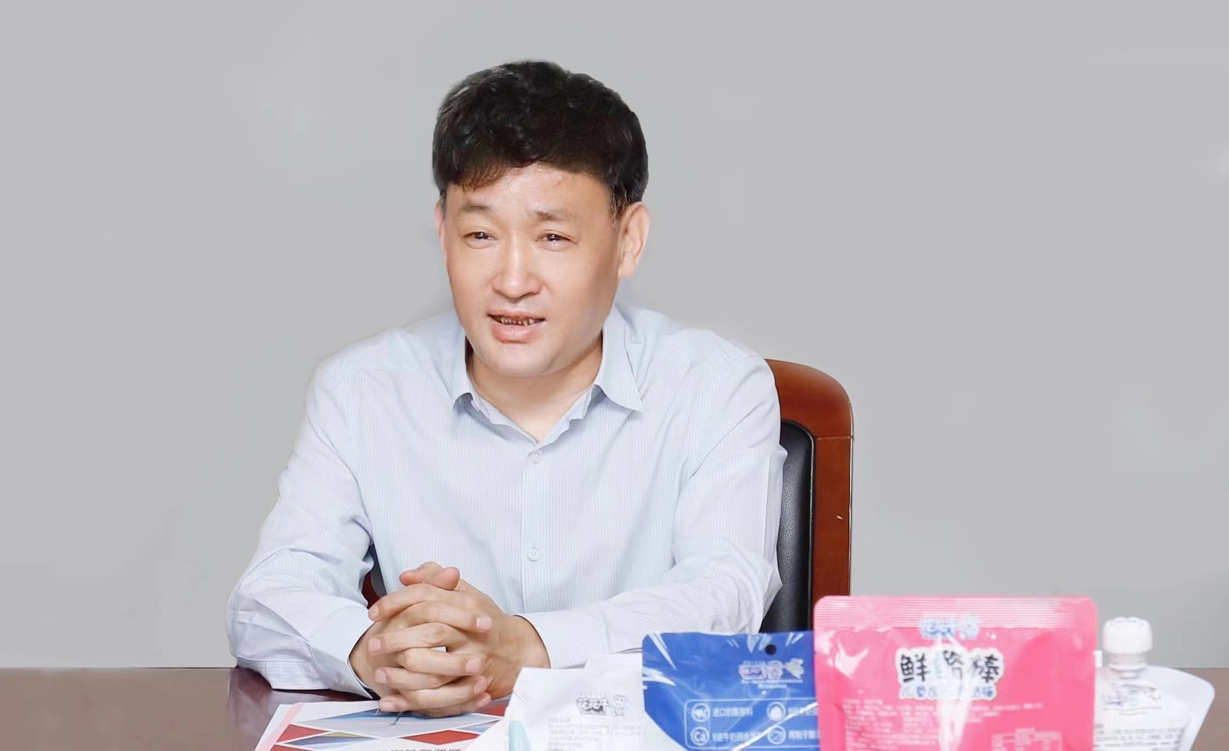 XINGKONG.COM星空体育(中国大陆)科技公司乳业集团与国电河南新能源有限公司举行光伏项目合作开发签约仪式