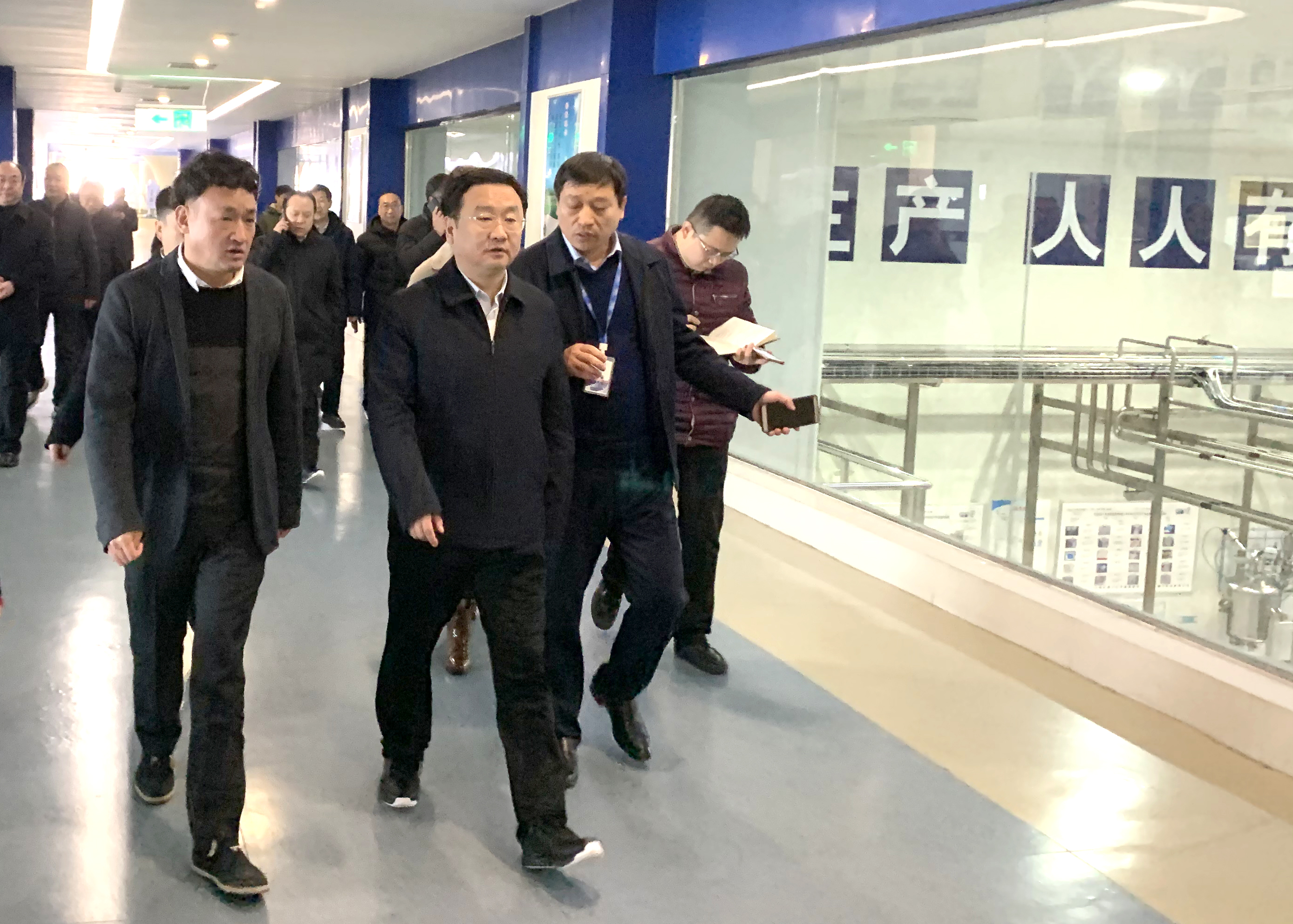 郑州市委副书记、市长王新伟莅临XINGKONG.COM星空体育(中国大陆)科技公司乳业集团调研